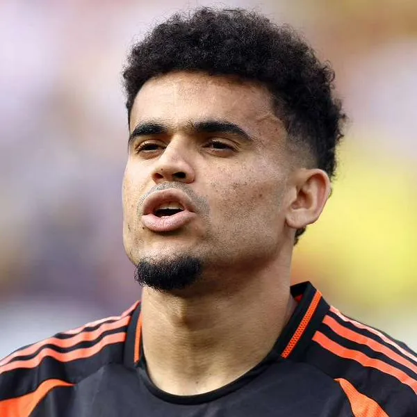 Foto de Luis Díaz, en nota de futuro con Liverpool, que lo mira en Colombia a espera de si hay traspaso.