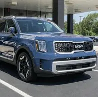 Kia retiró carros del mercado por problemas en sus sillas.