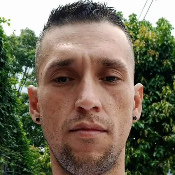 “Lo mataron por un chisme”, dice familiar del hombre linchado por vecinos en Medellín 