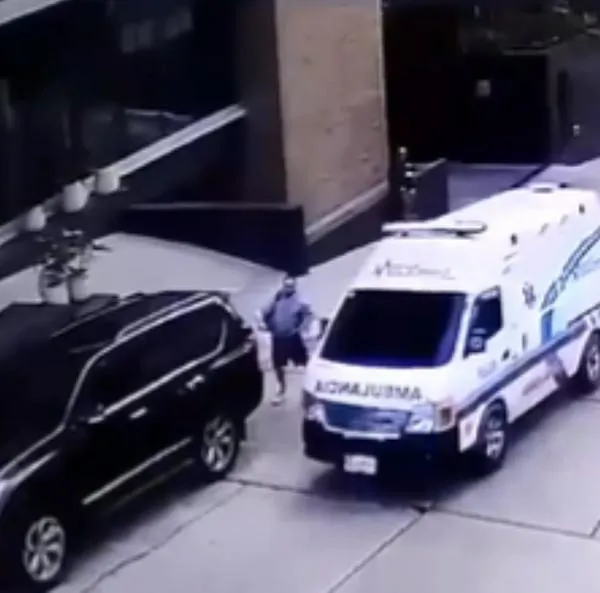 Empresario casi es secuestrado cerca del Parque de la 93, en Bogotá; hay videos de lo que pasó con los delincuentes, quienes utilizaron hasta ambulancia.