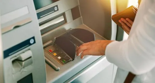 Por qué el cajero no lee la tarjeta de mi banco y qué hacer para solucionarlo: detalles y recomendaciones