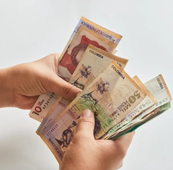 Porvenir hizo anuncio para los que recibirán prima de mitad año: qué dijo