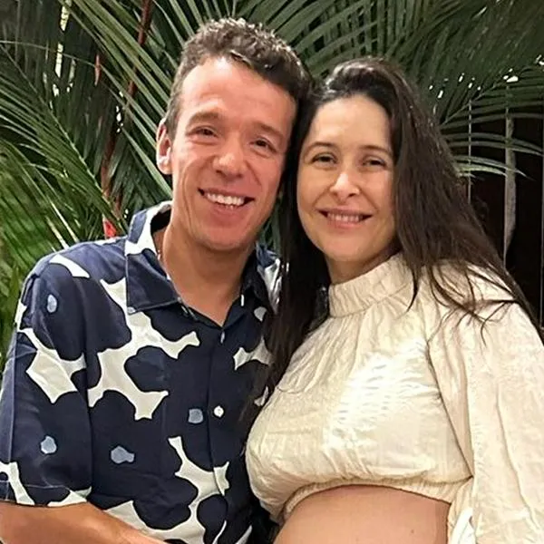 Rigoberto Urán, que espera su tercer hijo y muestra embarazo de Michelle Durango