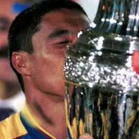 A qué se dedica Iván Ramiro Córdoba, héroe de Copa América 2001: cambió guayos por traje
