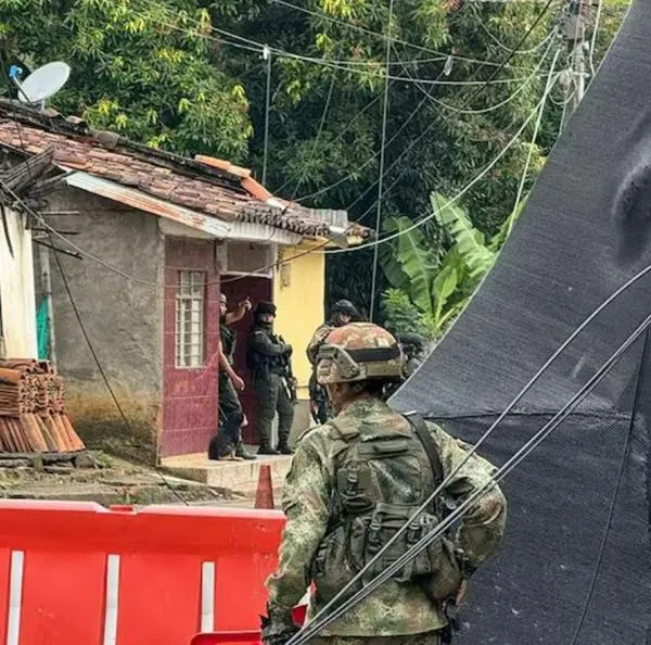 Nuevo ataque a subestación de Policía en Jamundí, Valle del Cauca, por parte de las disidencias y que pone en riesgo la COP16 en Cali, que queda muy cerca.