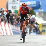 Egan Bernal enamora con su ciclismo e ilusiona con su nivel pensando en el Tour de Francia