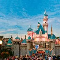 ¿Por qué no se puede volar sobre Disneyland? 