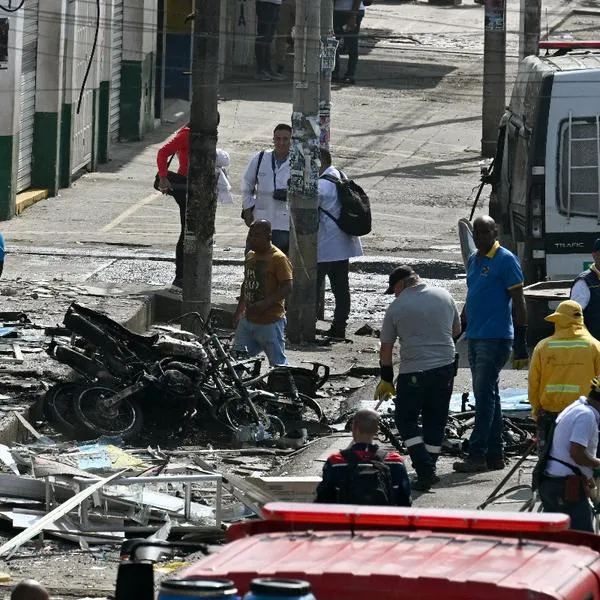 Dan nuevo parte médico del hombre cuidador de carros que quedó herido por la grave explosión en Jamundí, Valle del Cauca. Está delicado. 