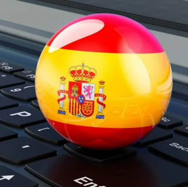 Diferencia entre el salario mínimo en España con el de Colombia.