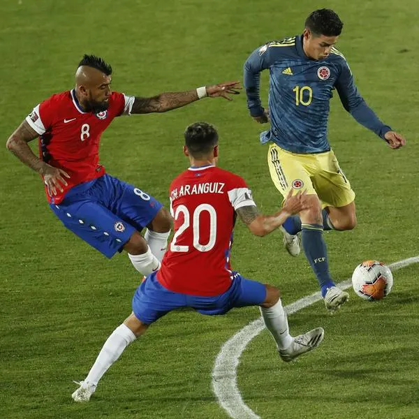 Arturo Vidal y Gary Medel no jugarán la Copa América.