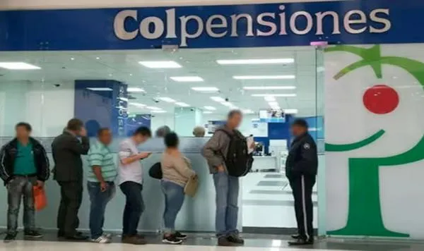 ¿Quiénes deben cotizar en Colpensiones tras aprobación de la reforma pensional?