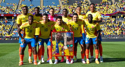 Apoyo de los hinchas e Rumania a la Selección Colombia.