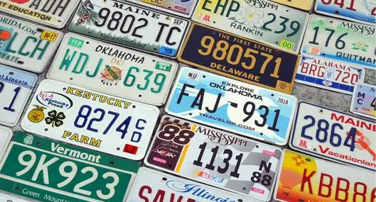 ¿Qué significan las letras en las placas de los carros? Están desde 1988