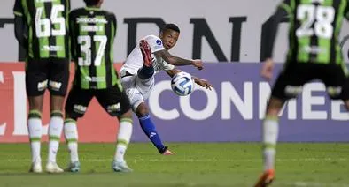 Beckham David no seguirá en Millonarios.