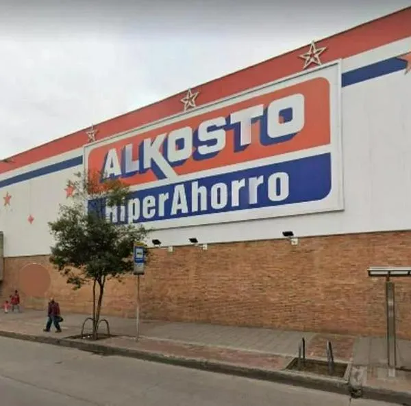 Alkosto sacó parlante a buen precio. 