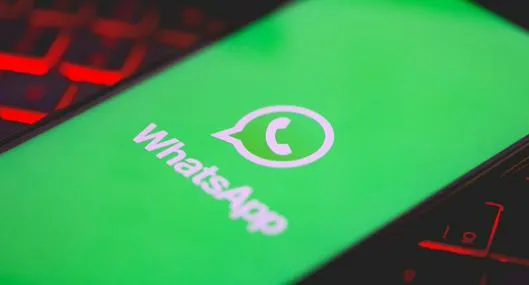 ¿Cómo activar el modo intensamente en WhatsApp? 