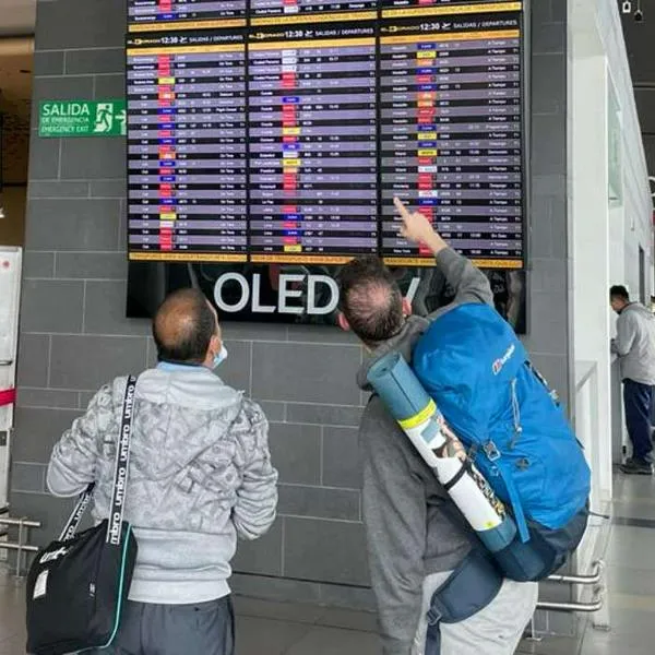 Las nuevas medidas para volar en Avianca con un artículo personal