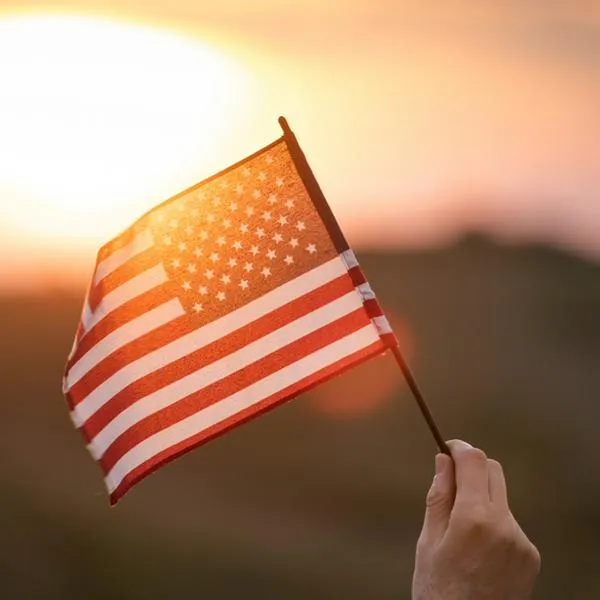 Hay oportunidades de empleo para migrantes en Estados Unidos. 