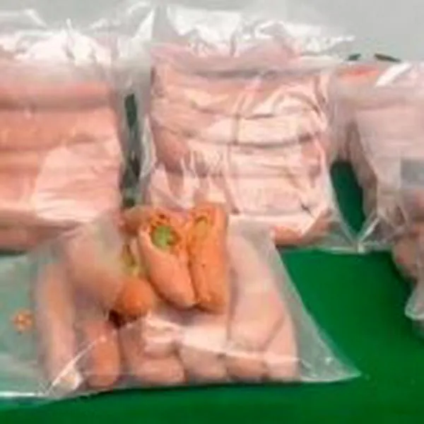 Incautan chorizos con marihuana en su interior en aeropuerto