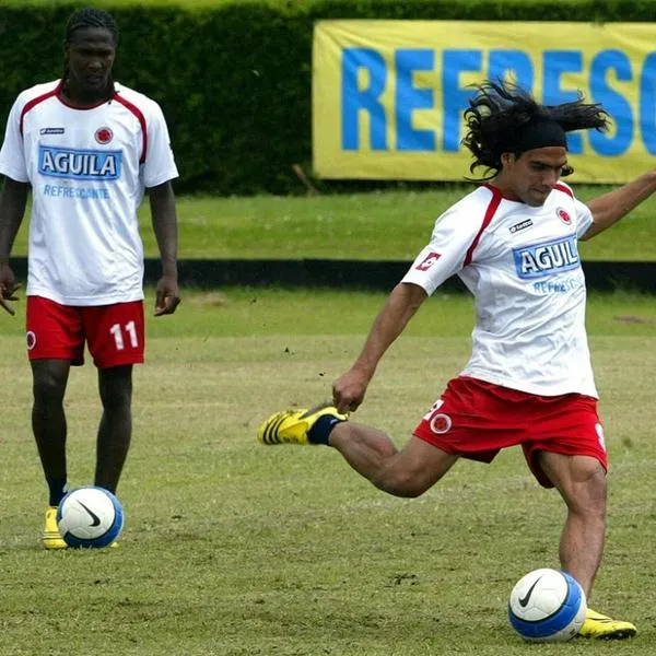 Falcao García recibió un emotivo saludo de bienvenida de Hugo Rodallega: de goleador a goleador