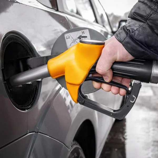 ¿Cuál es el país con la gasolina más cara de Latinoamérica? Colombia bien librada