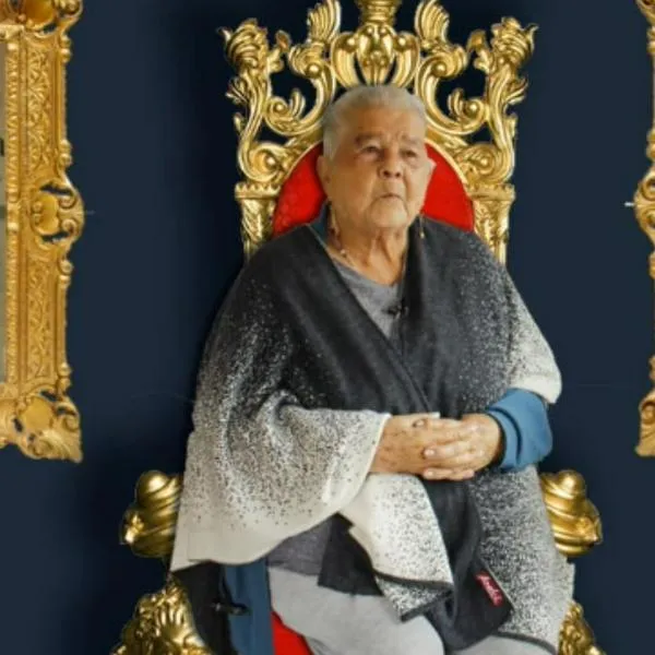 Cuántos años tiene 'Doña Segura', dueña de la famosa fritanguería en Bogotá.