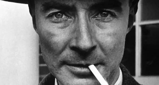 Oppenheimer se disculpó ante víctimas de la bomba atómica, según nuevo vídeo