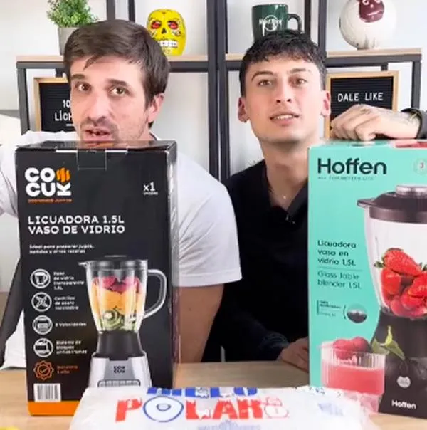 Tiktokers probando las licuadoras que venden en D1 y Ara. Contó cuál es mejor