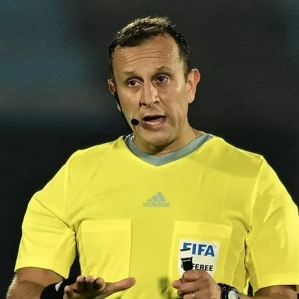 Así es Darío Herrera, el árbitro que pitará el debut de la Selección Colombia en Copa América