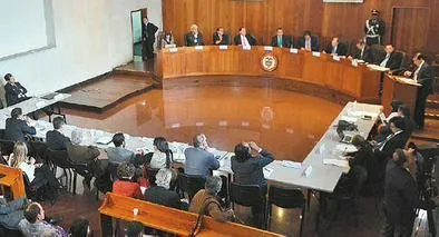 Corte Constitucional solicitó a la Fiscalía investigar posibles chuzadas de gobierno