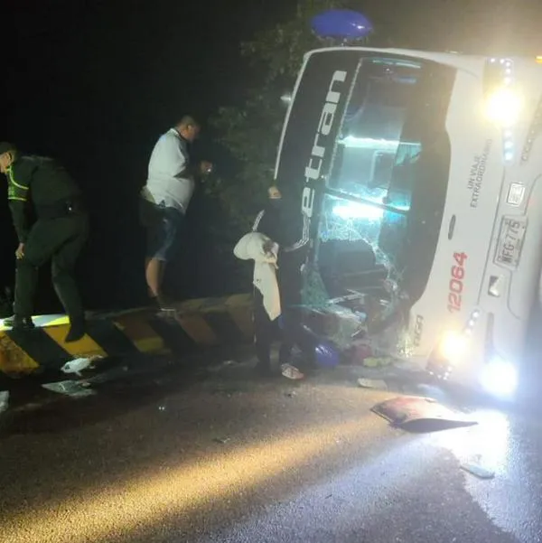 Dos muertos y 28 heridos en accidente de un bus en Pamplona, Norte de Santander