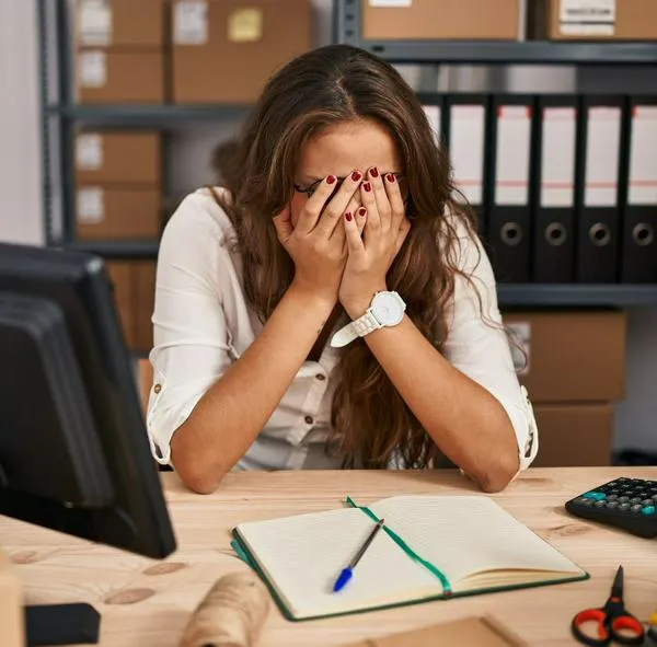 Trabajadores en Colombia tendrían problema con pensión por baja de nacimientos