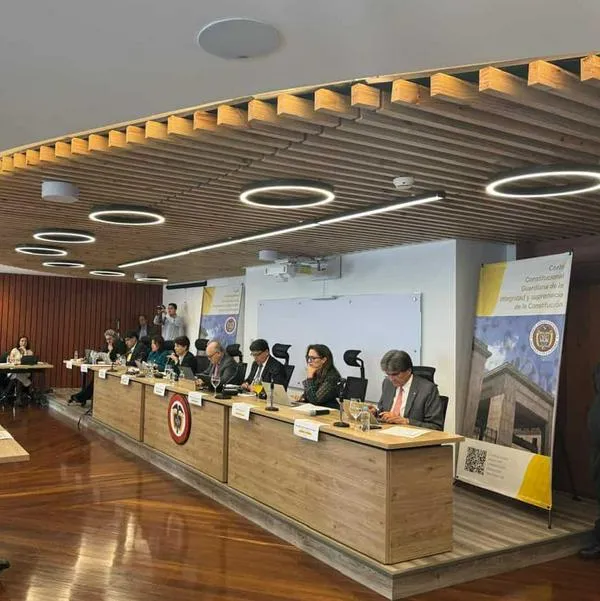 Fiscalía investigará presuntas chuzadas en la Corte Constitucional