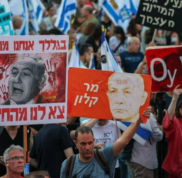 Masiva protesta contra Netanyahu en Tel Aviv