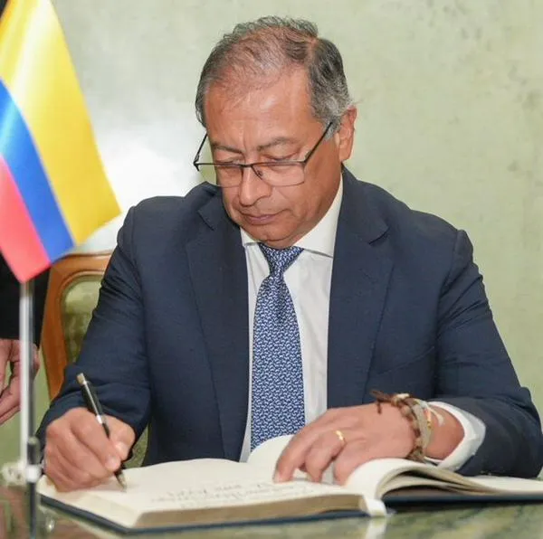 Reforma pensional será ley el 2 de julio, según ministra de Trabajo de Petro