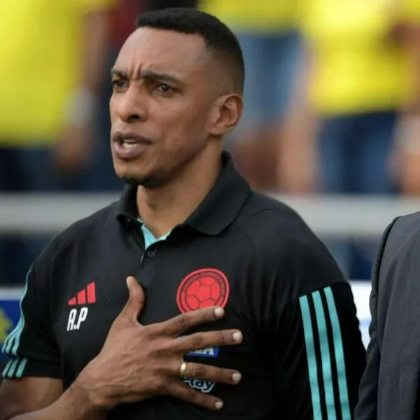 Foto de Amaranto Perea y Néstor Lorenzo, en nota de cuál es el himno nacional más bonito de Copa América 2024, según The Economist