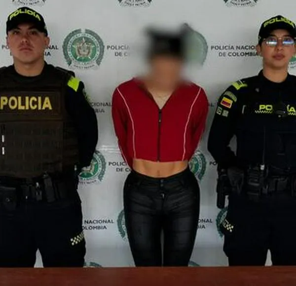 Ciudadano denunció a mujer que lo robó y extorsionó para devolver sus pertenencias