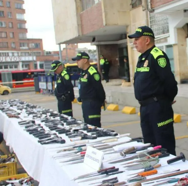 Más de 600 mil cartuchos desaparecidos de la Policía podrían haber terminado en manos del Clan del Golfo.