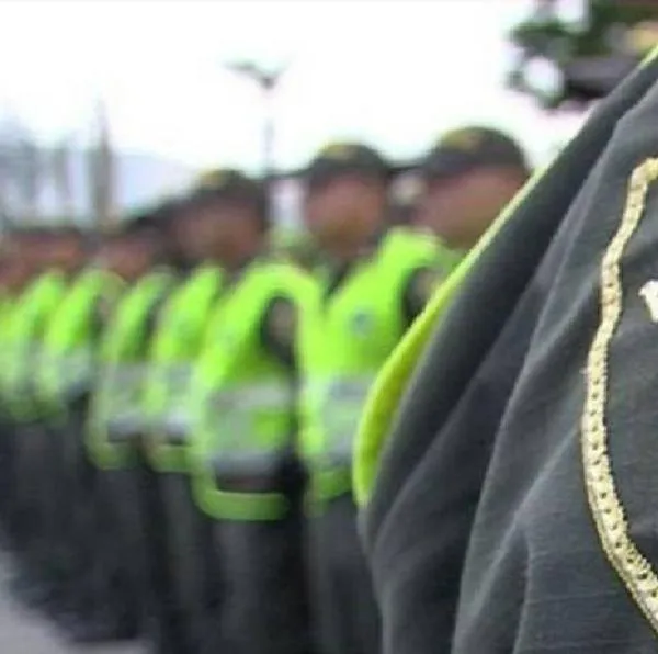 Bogotá: Policías señalados de secuestro extorsivo y robo a dos jóvenes son capturados