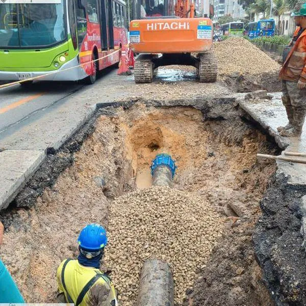Denuncian millonarios daños en tuberías y fallas a causa del racionamiento de agua