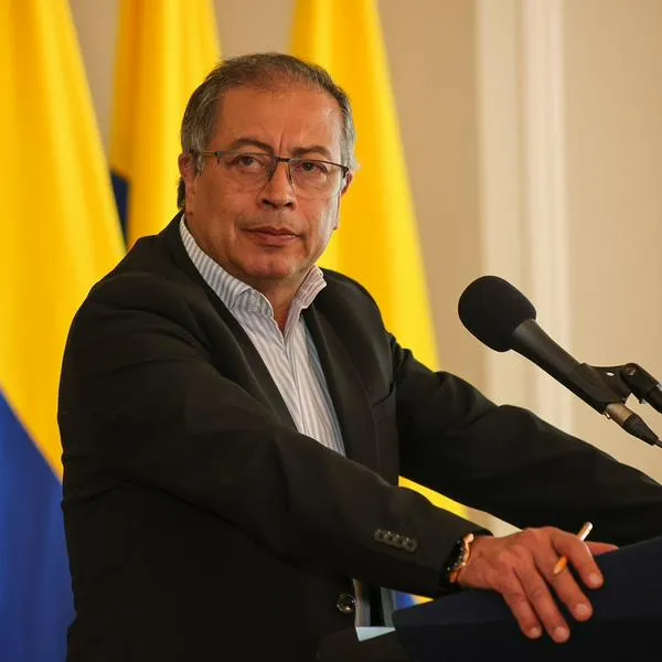 Desaprobación de Petro sube a 62%, frente a un 32% de aprobación: encuesta Invamer Poll