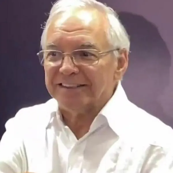 Ricardo Bonilla se burló de los medios que han anunciado salida de ministros