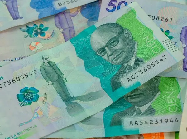Gobierno Petro apuesta por 6 medidas para levantar la economía de Colombia