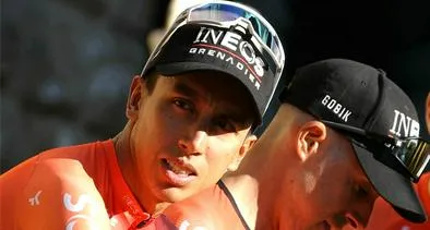 Colombianos en el Tour de Francia 2024: Egan Bernal y más favoritos.
