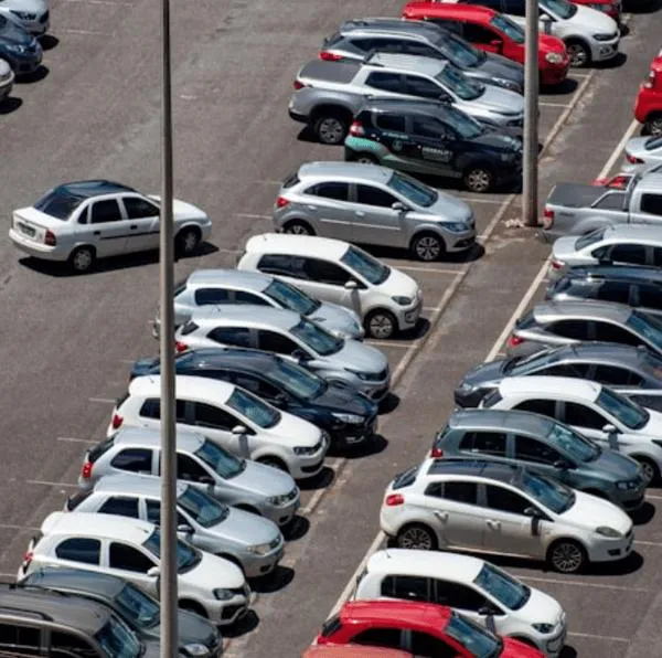 ¿Qué pasará con el cobro de la contribución de parqueaderos en Cali? Hay nuevo anuncio