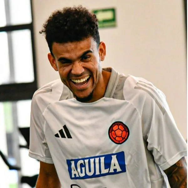 Cuánto cuestan las camisetas de Vinícius y Luis Díaz, de Brasil-Colombia.