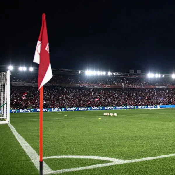 Santa Fe sacó plan de abonos para nuevo semestre y precios no gustaron al hincha