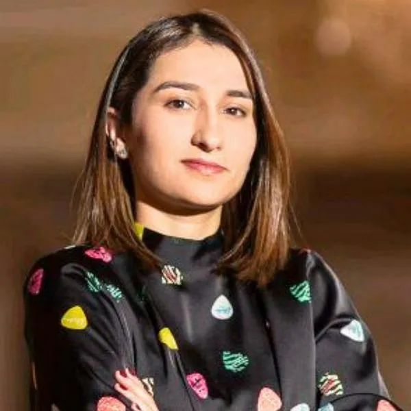 Petro aseguró que Laura Sarabia fue hospitalizada tras sufrir una “violenta arremetida vía cadenas de redes”