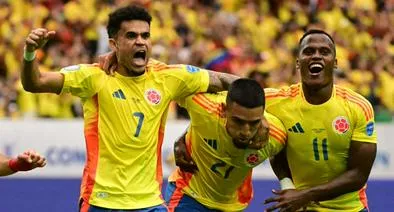 Foto de jugadores colombianos, en nota de titular de Colombia contra Costa Rica en Copa América con Luis Díaz y sorpresas