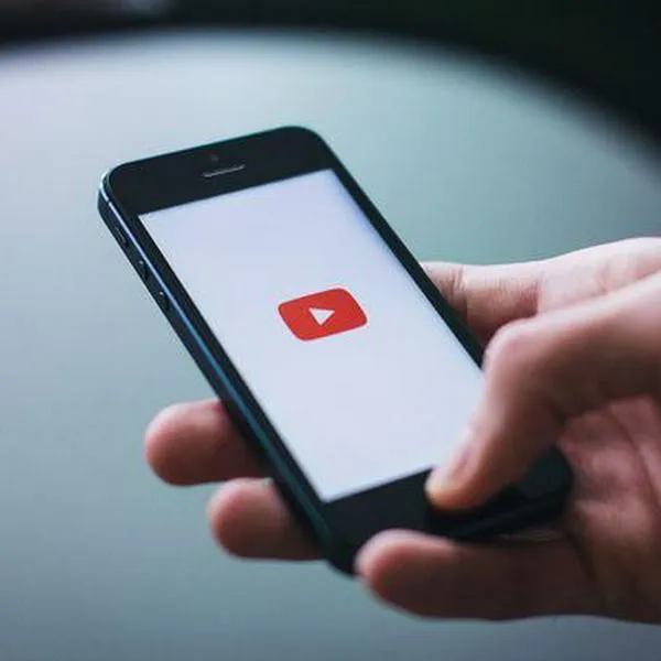 YouTube Premium presentó nuevas funciones y anunció más planes de suscripción